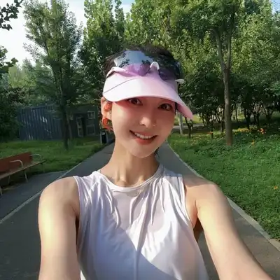 程英
